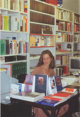 In der Münstergass-Buchhandlung 1993